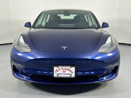 Deep Blue Metallic 2023 Tesla Model 3 Standard Range