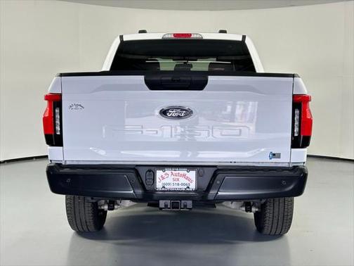 2022 Ford F-150 Lightning Pro