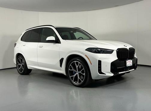 Alpine White 2025 BMW X5 xDrive40i