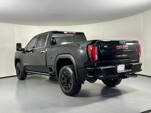 2021 GMC Sierra 2500 Denali