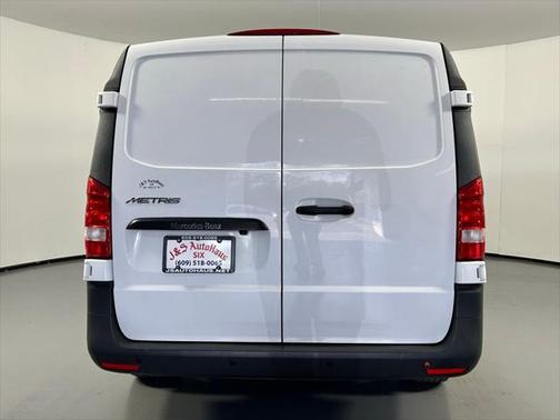 2020 Mercedes-Benz Metris Base