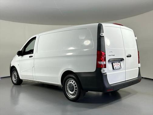 2020 Mercedes-Benz Metris Base