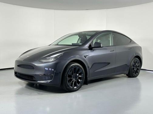 2024 Tesla Model Y Long Range Dual Motor All-Wheel Drive
