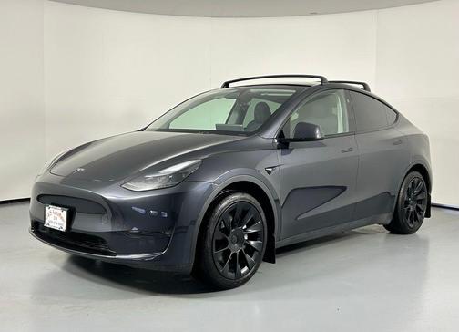 2024 Tesla Model Y Long Range Dual Motor All-Wheel Drive
