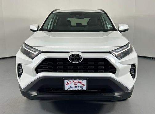 Wind Chill Pearl 2023 Toyota RAV4 XLE Premium