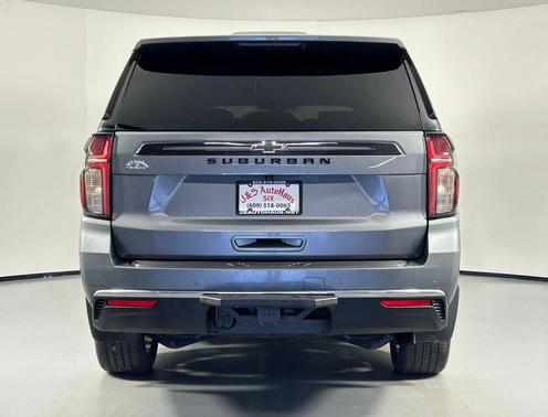 2021 Chevrolet Suburban LS