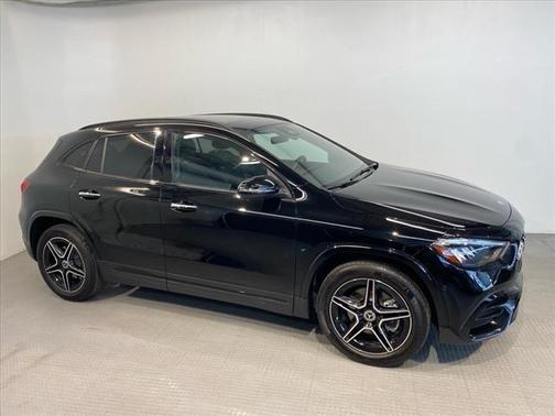 2025 Mercedes-Benz GLA 250 