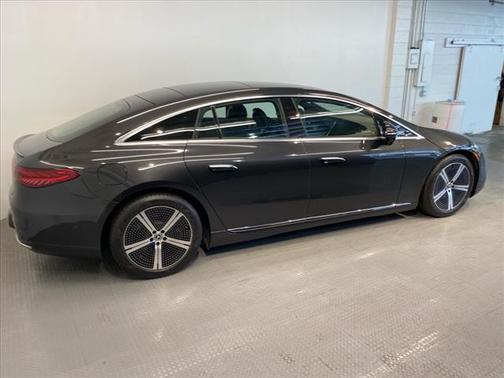 2022 Mercedes-Benz EQS 450+