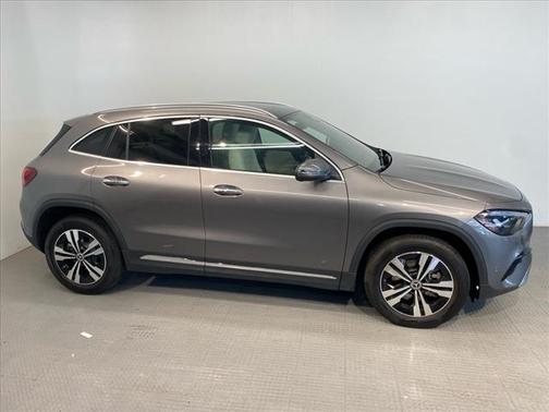 2025 Mercedes-Benz GLA 250