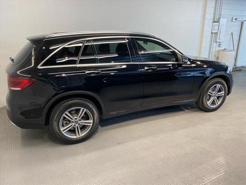 2022 Mercedes-Benz GLC 300 