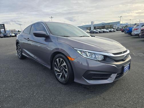 2017 Honda Civic LX-P