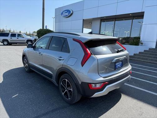 2023 Kia Niro EX