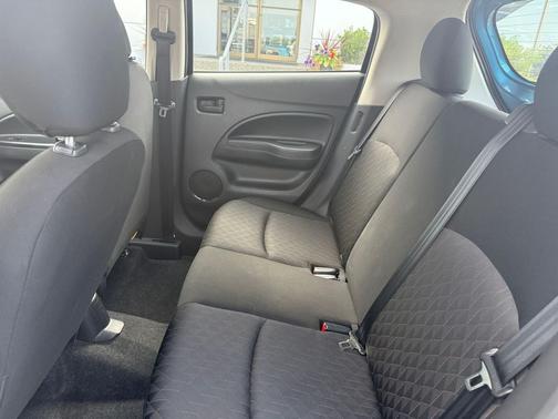 2022 Mitsubishi Mirage ES