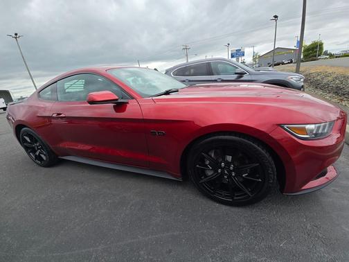 2017 Ford Mustang GT