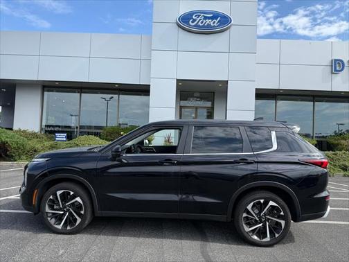 2023 Mitsubishi Outlander SE Black Edition S-AWC