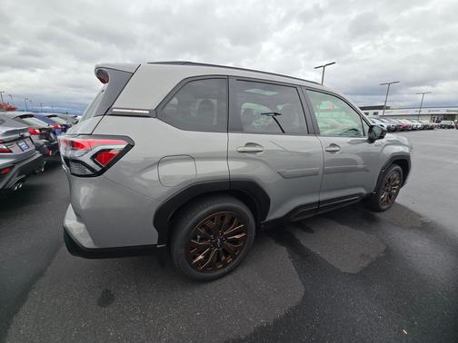 2025 Subaru Forester Hybrid Sport