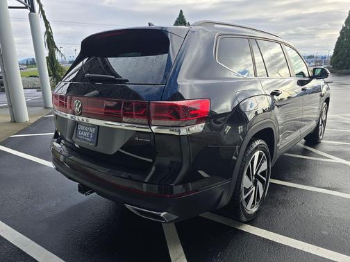 2024 Volkswagen Atlas 2.0T SE w/Technology 4MOTION