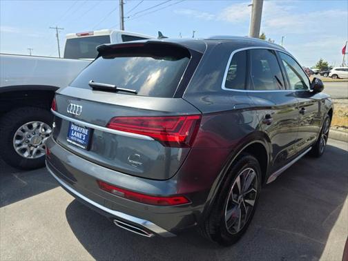 2022 Audi Q5 45 S line Premium Plus