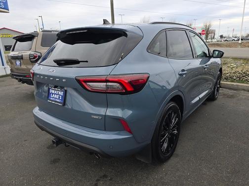 2023 Ford Escape ST-Line Elite