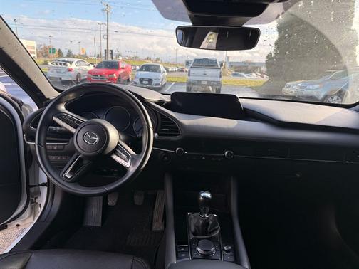 2019 Mazda Mazda3 FWD w/Premium Package