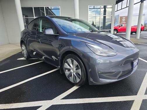 2023 Tesla Model Y Long Range Dual Motor All-Wheel Drive