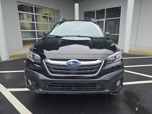 2022 Subaru Outback Base