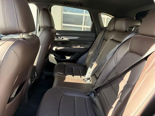 2022 Mazda CX-5 Signature