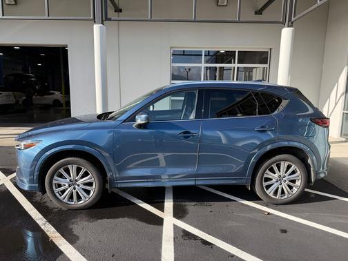 2022 Mazda CX-5 Signature