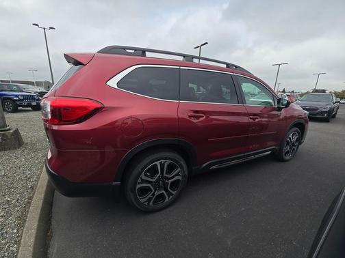 2025 Subaru Ascent Limited 7-Passenger