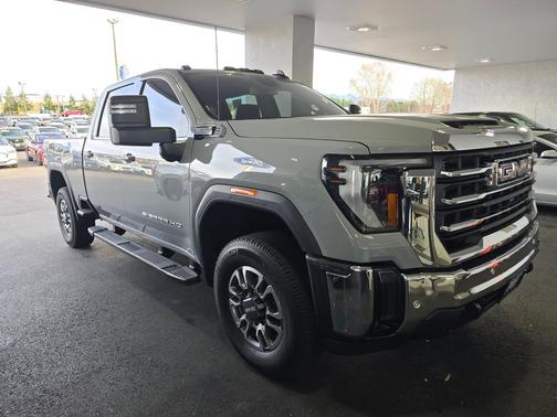 2025 GMC Sierra 3500 SLE