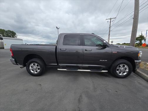 2019 RAM 2500 Big Horn Crew Cab 4x2 6'4' Box