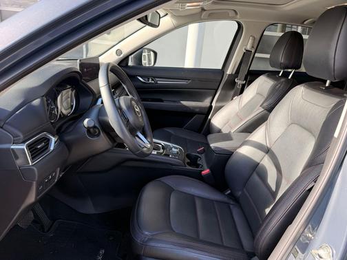 2025 Mazda CX-5 Carbon Edition