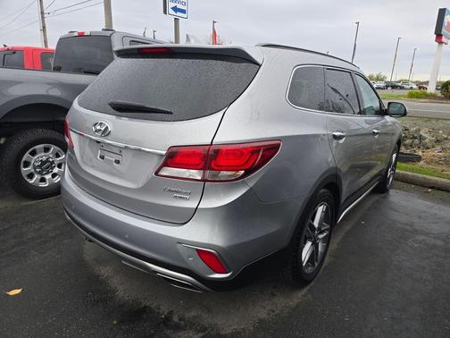 2017 Hyundai SANTA FE Limited Ultimate