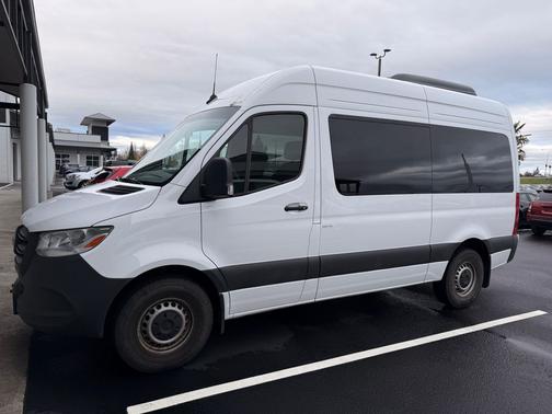 2024 Mercedes-Benz Sprinter 2500 Standard Roof