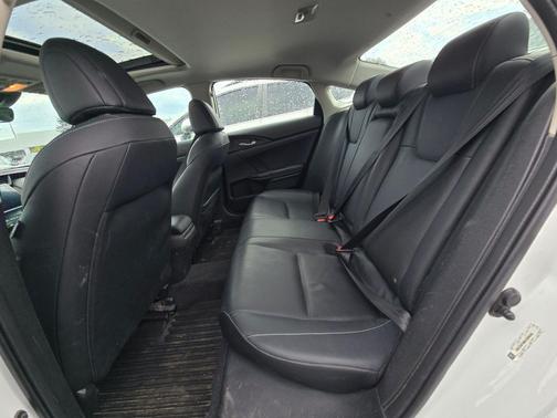 2019 Honda Insight Touring