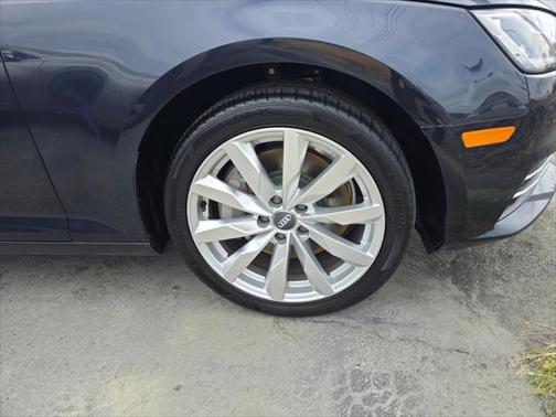 2017 Audi A4 2.0T Premium