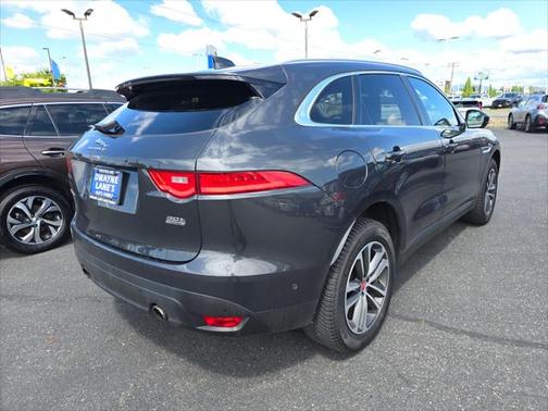 2019 Jaguar F-PACE 30t Portfolio