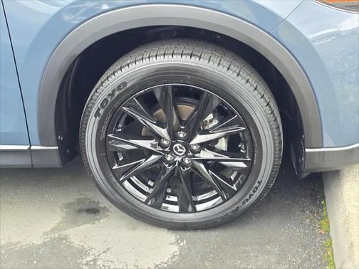2023 Mazda CX-5 Carbon Edition