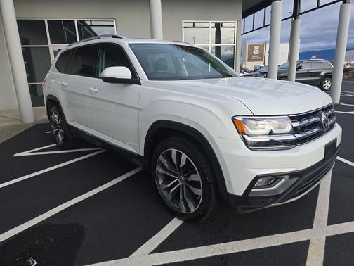 2019 Volkswagen Atlas 3.6L SEL Premium
