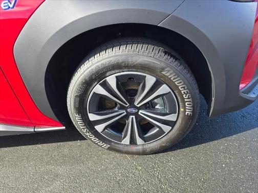 2025 Subaru Solterra Premium