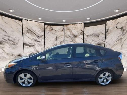 2012 Toyota Prius Five