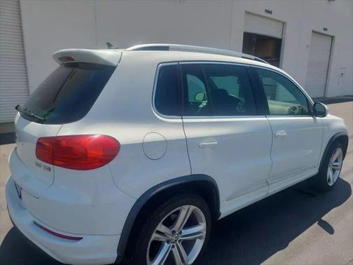 2015 Volkswagen Tiguan Auto R-Line