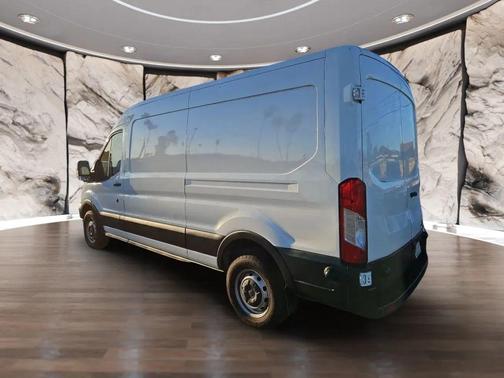 2017 Ford Transit-250 Base