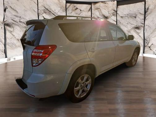 2009 Toyota RAV4 Limited