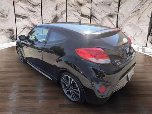 2016 Hyundai Veloster Turbo