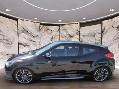 2016 Hyundai Veloster Turbo