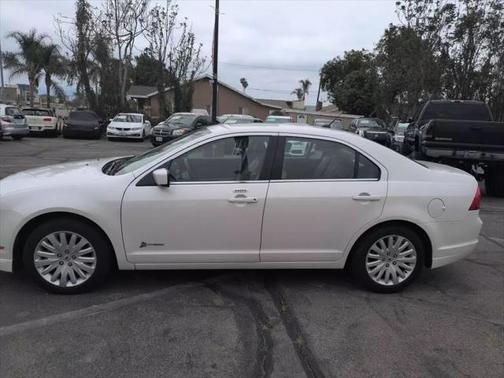 2011 Ford Fusion Hybrid Base