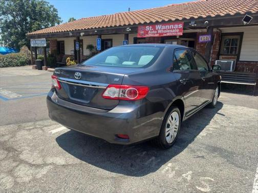 2013 Toyota Corolla LE