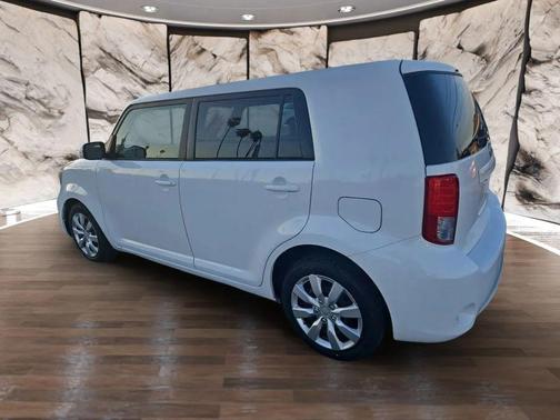 2012 Scion xB Release Series 9.0