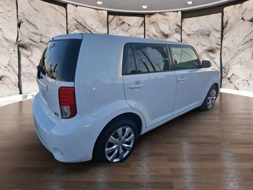 2012 Scion xB Release Series 9.0